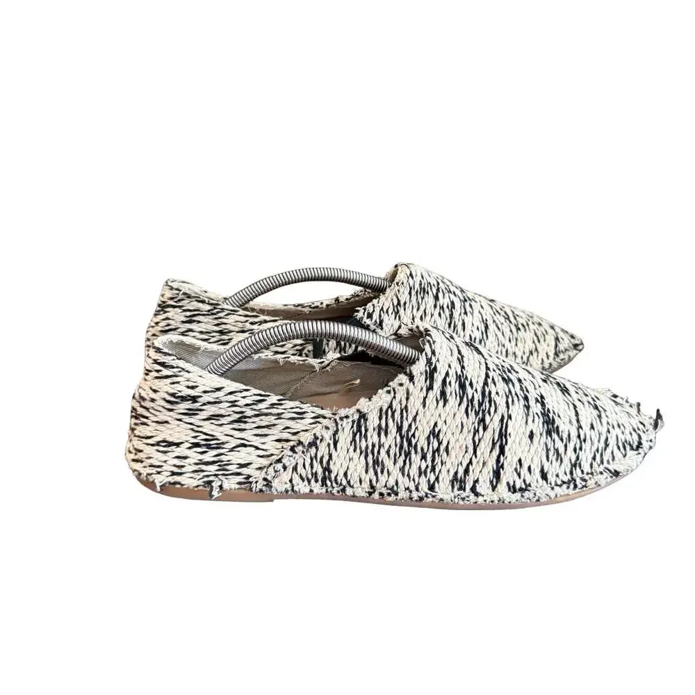 Zara Trafaluc Black and White Woven Slip-On Espadrille Flats size 8